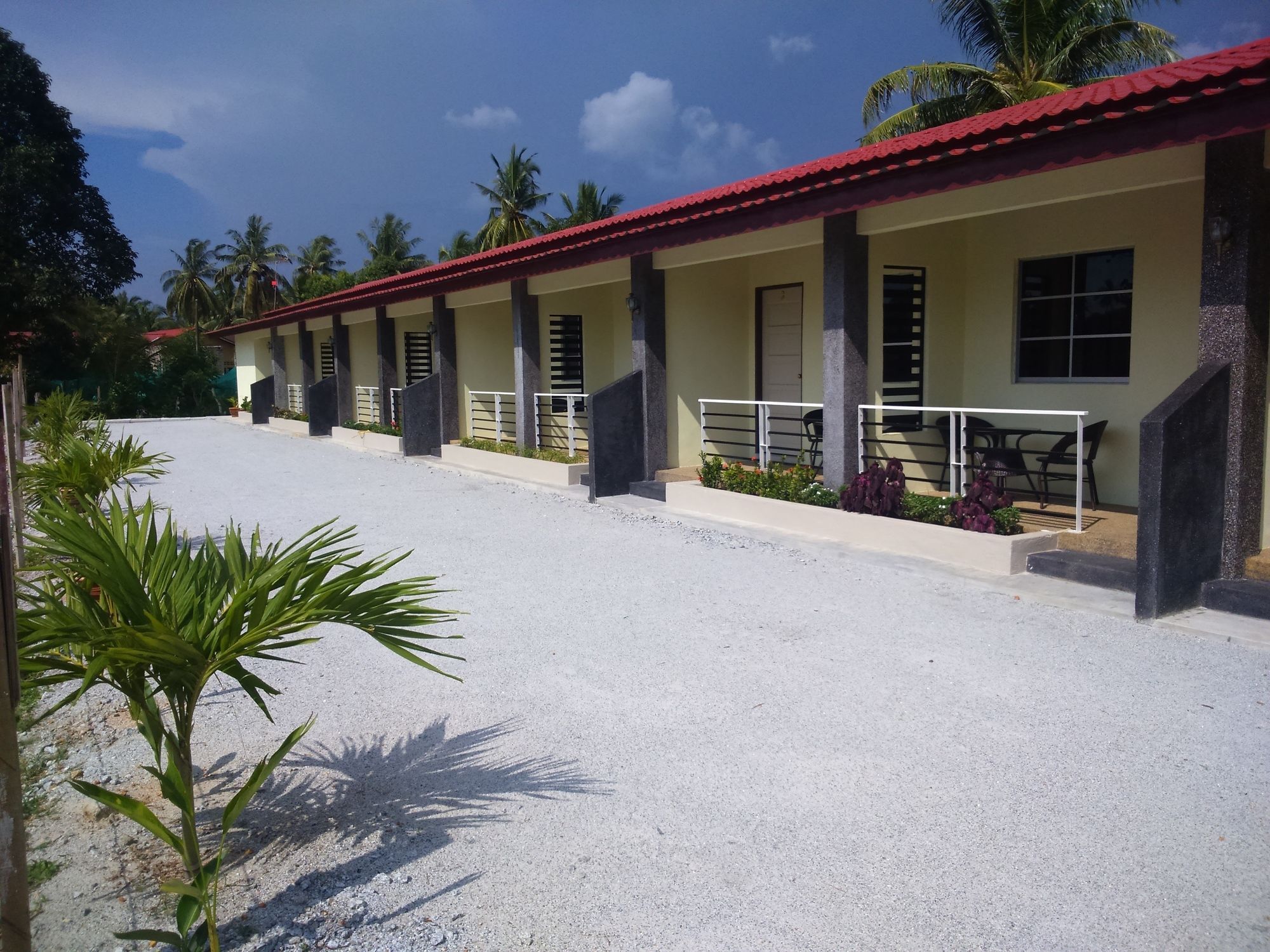 Ziella De Villa Pantai Cenang  Exterior photo